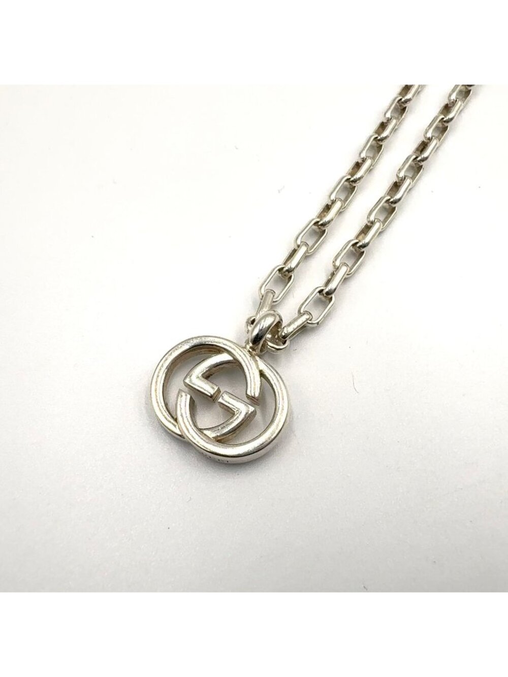 Gucci Interlocking G Silver Necklace